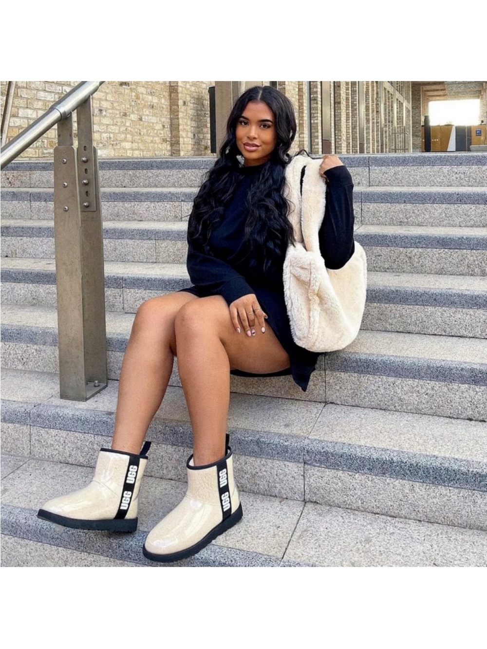 UGG Classic Clear Mini Waterproof Boot Size 9,